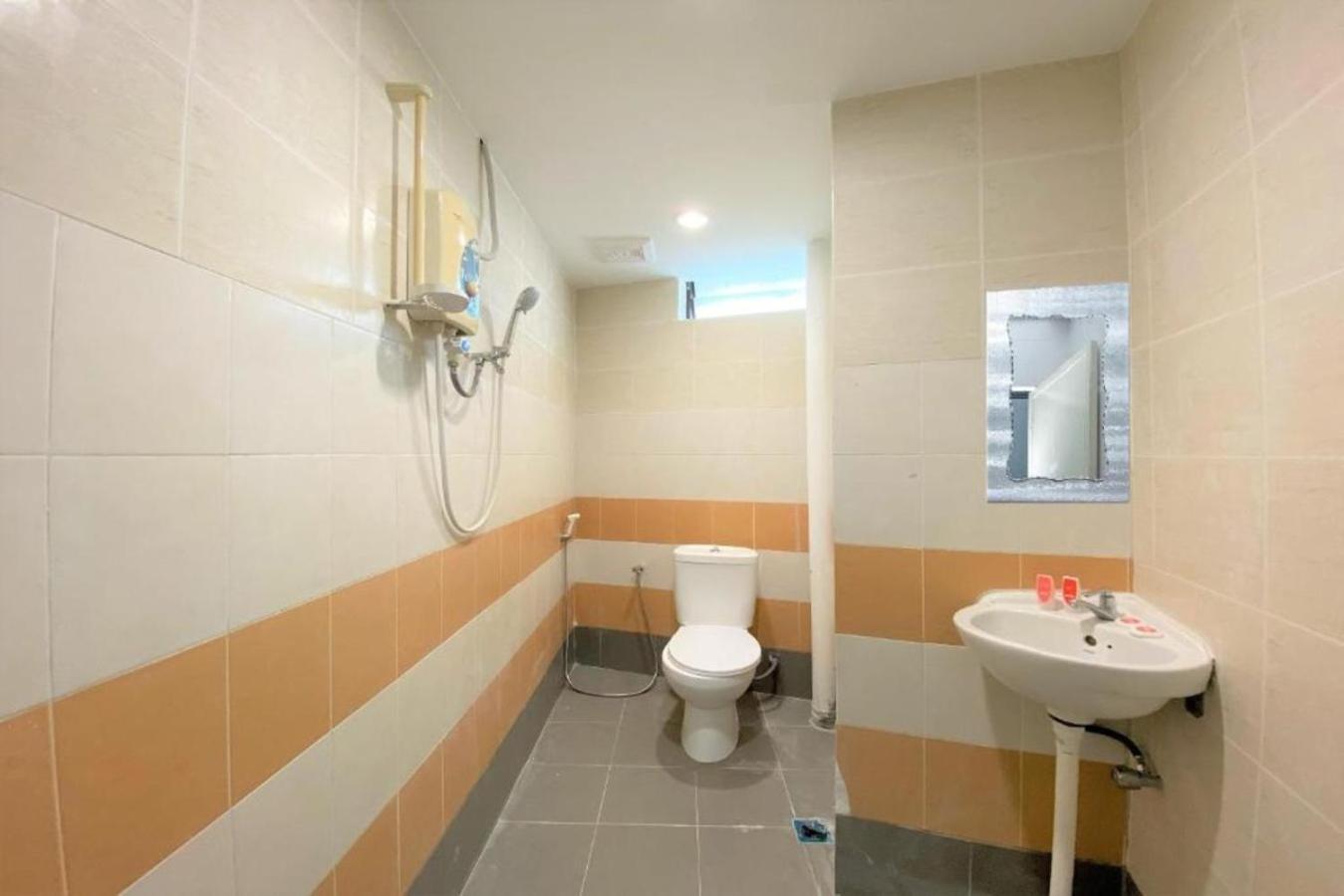 ג'ורג' טאון B Hotel Penang מראה חיצוני תמונה